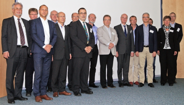 8 Gruppenbild Innovationsrat Foto Zuse Gemeinschaft